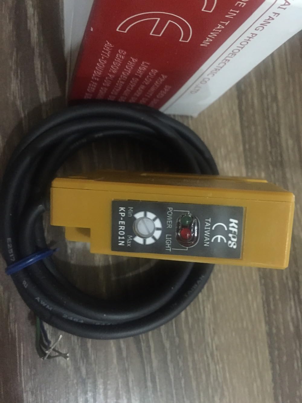 KP-ER01N Taiwan kai fang KFPS photoelectric sensor 10-30VDC