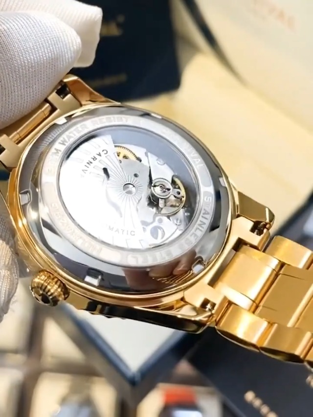 Amazon.com: Gosasa Swiss Made Men Luxury Gold Watches  display picture 1