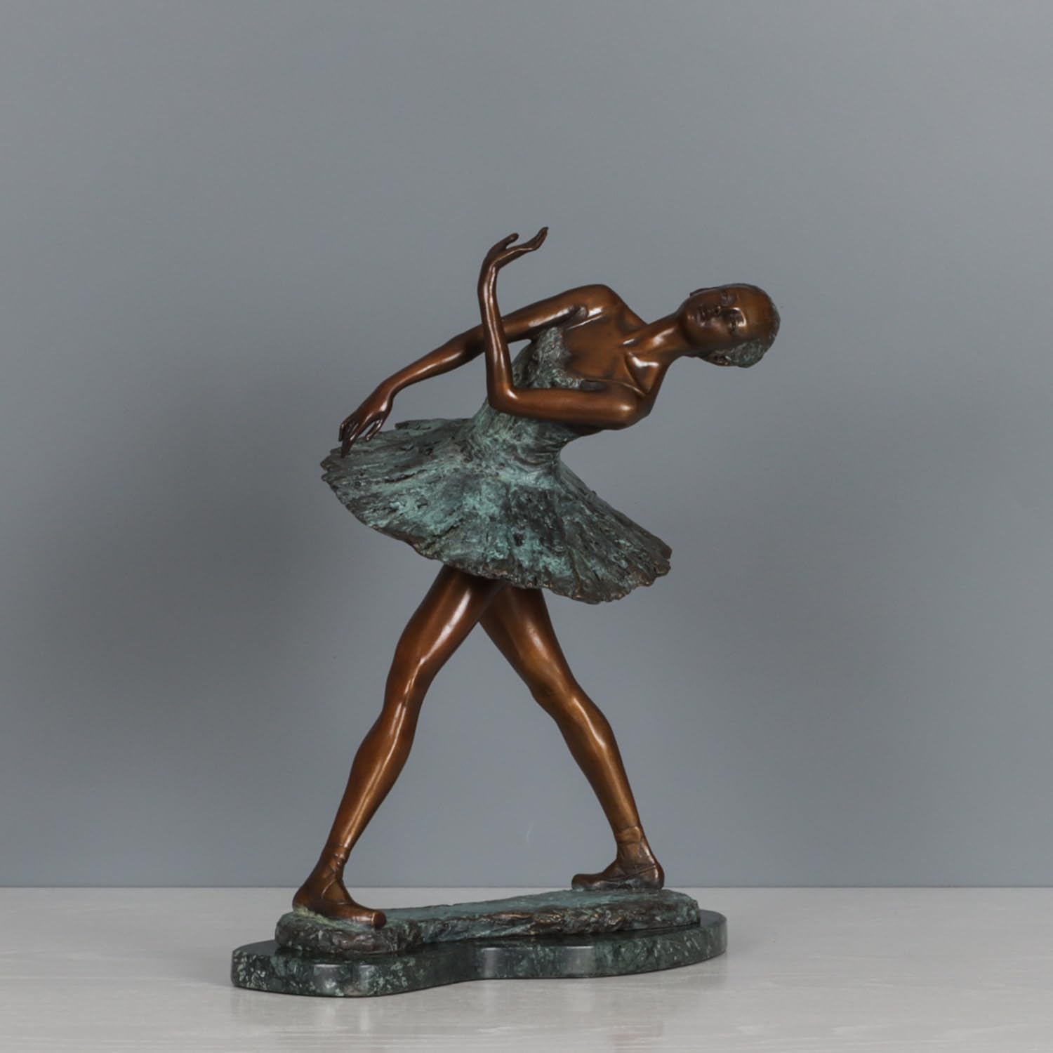 バレリーナ ブロンズ 彫刻 オブジェ 置物 観賞用 (旧家蔵出し)WWST064 バレリーナ ブロンズ 彫刻 オブジェ 置物 観賞用 (旧家蔵出し)WWST064
