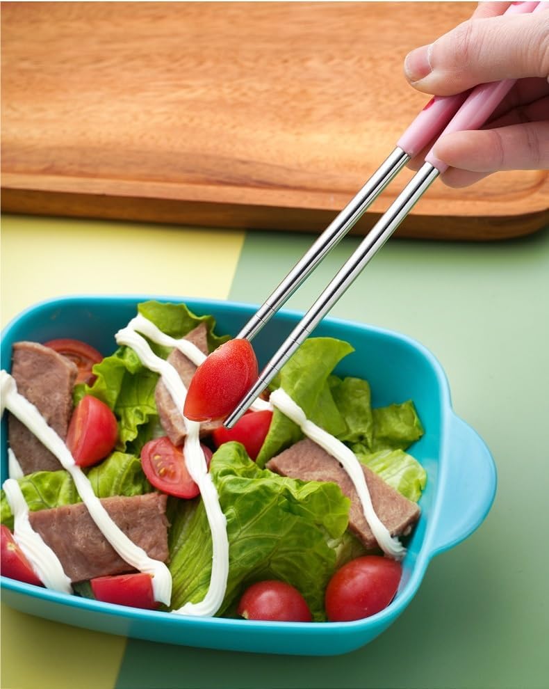 Flatware set, knife fork spoon set, soup spoons,Silverware Set, 3/12/18/24/30/36 Pieces Creative Tableware Student Travel Set Cute Stainless Steel Spoon Fork Chopsticks Cow Portable Three-piece Set(Wh