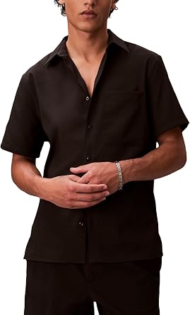 Calvin Klein Mens Short Sleeve Solid Seersucker Classic Shirt