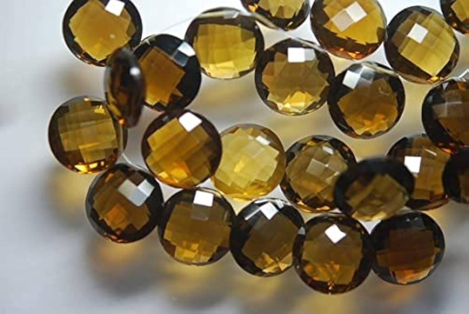 Quartz miel facetté 12mm idéal pour créer des boucles d'oreilles en paire