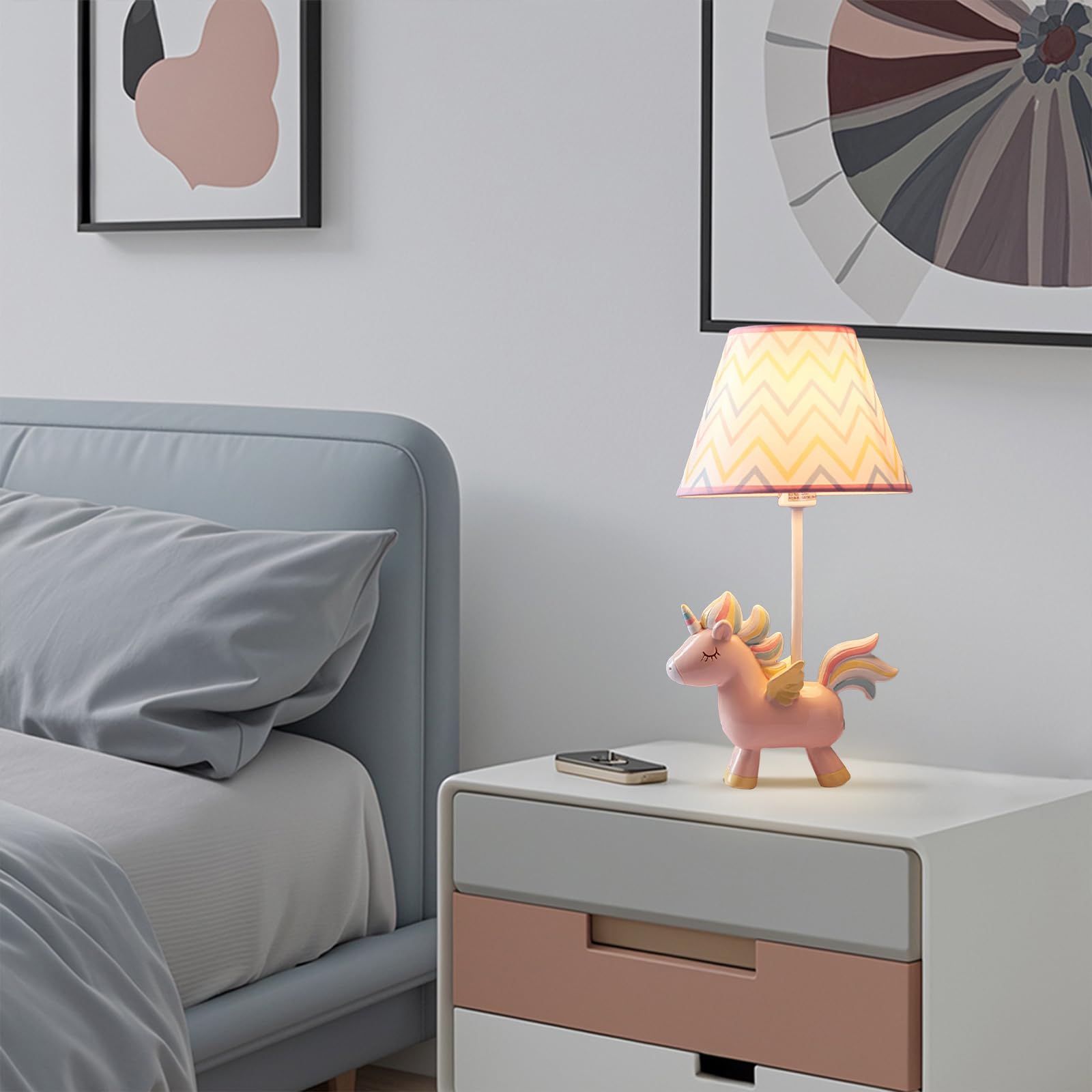 Lampe de Table Licorne en Tissu, Jolie Lampe de Chevet en résine, Design Animal, luminaire décoratif pour Chambre d'enfant, idéal pour la Lecture ou comme décoration de Chambre.