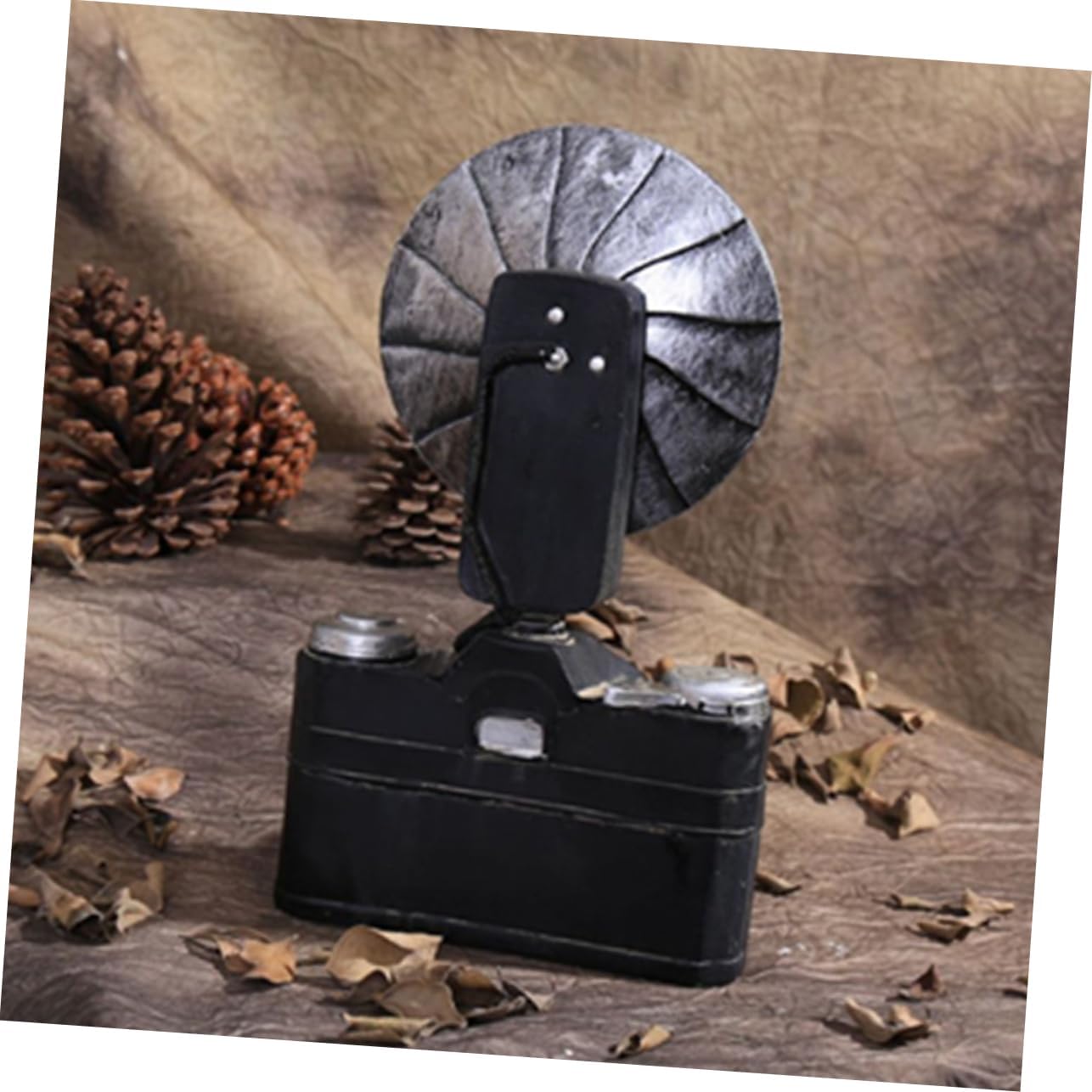 Mini Vintage Camera Prop Resin Desktop Craft for Showcase Vintage Camera Model Photo Props for Home Decor
