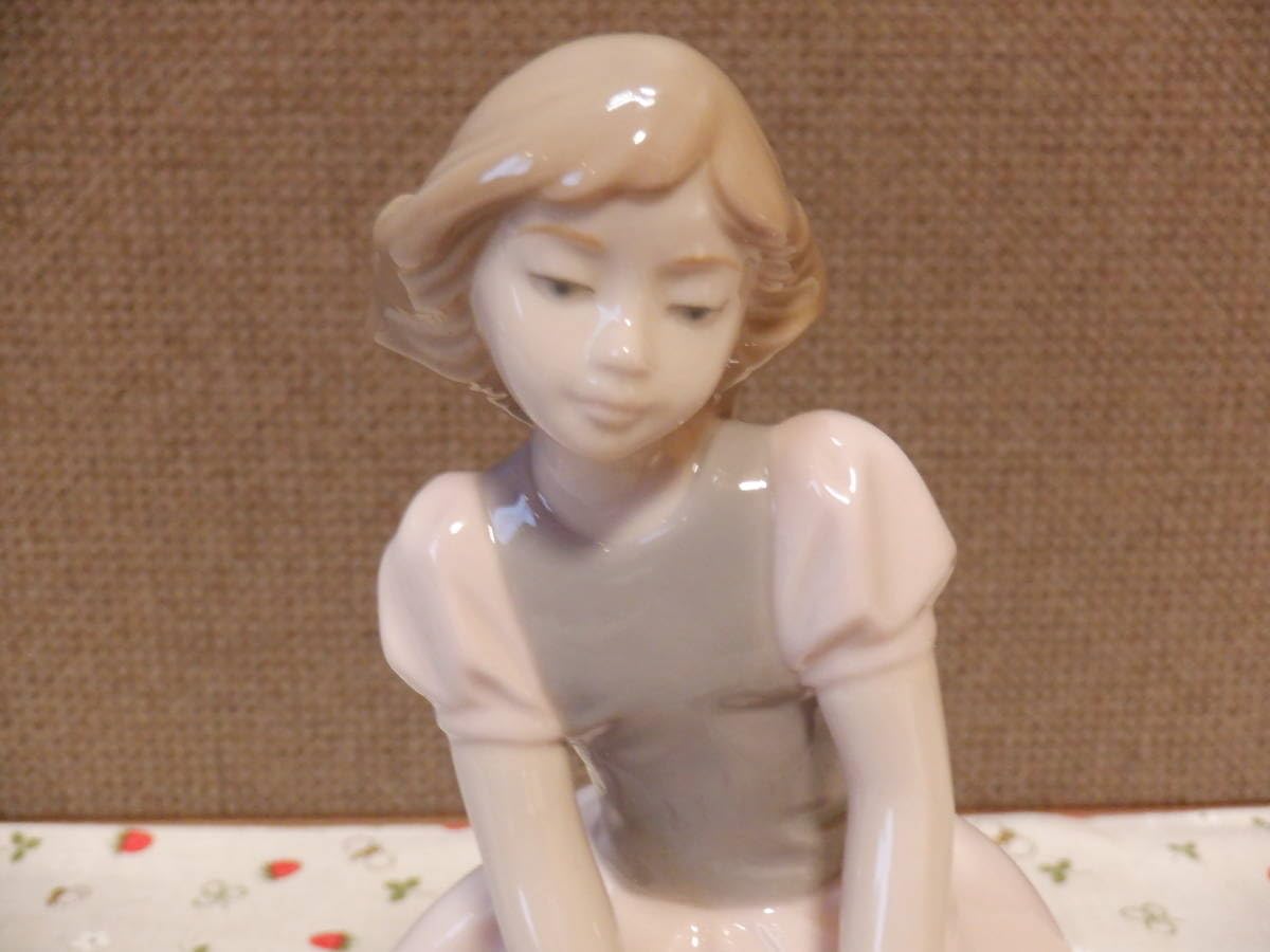 Amazon.co.jp: C5『NADAL（ナダル）陶製人形 フィギュリン