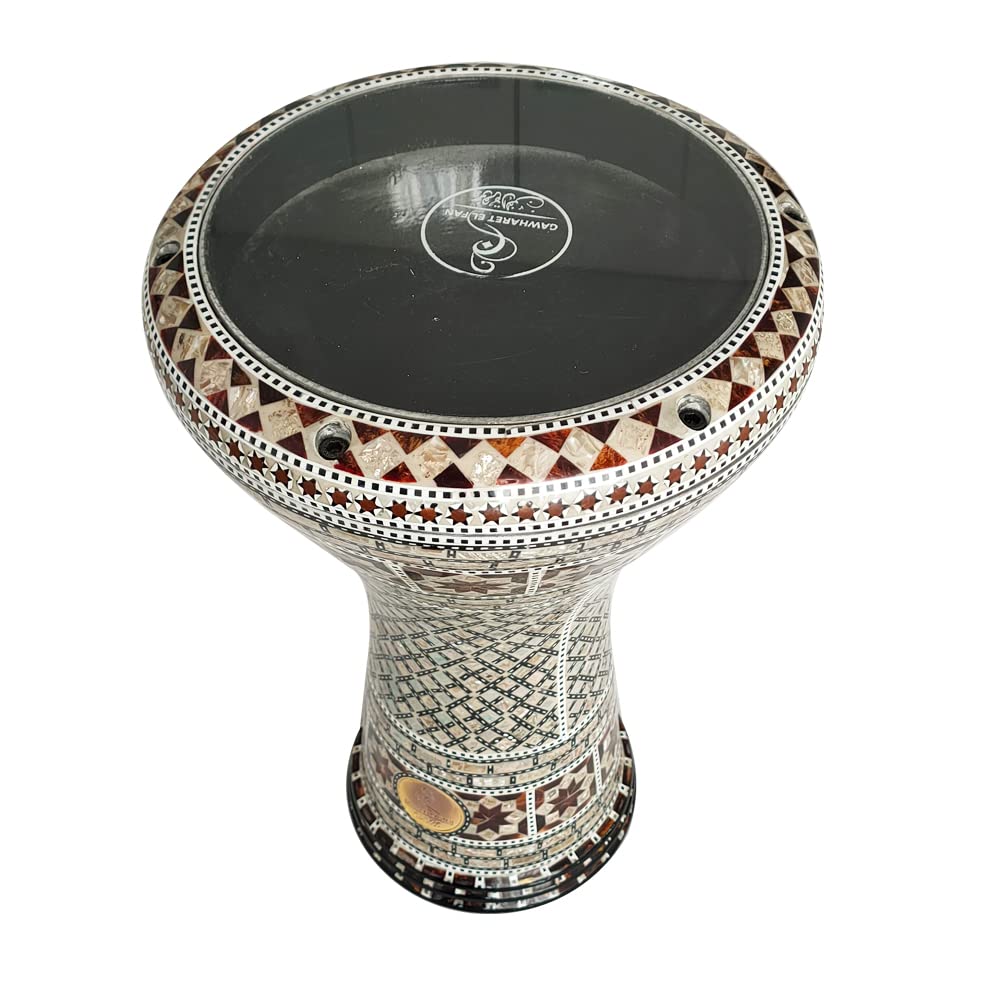 Derbaki oder Darbuka von Gawharet der Fan aus Metall mit Perlmutt und brauner Emaille, hergestellt in Ägypten