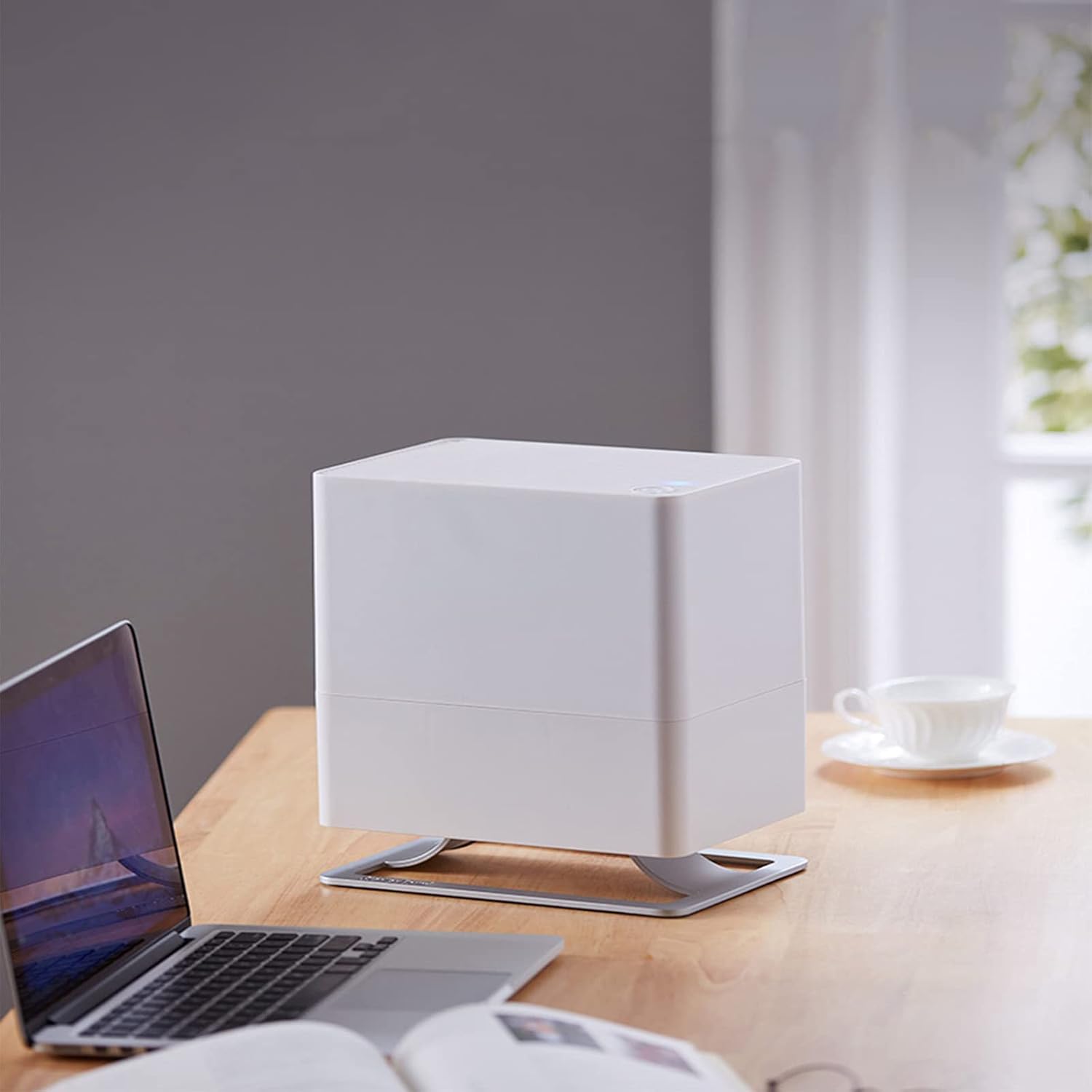 Quiet Humidifier Purifier Large Capacity Large Spray Infrared Remote Control Intelligent Constant Humidity Timing Function Continuous Mist Energy Saving (White)