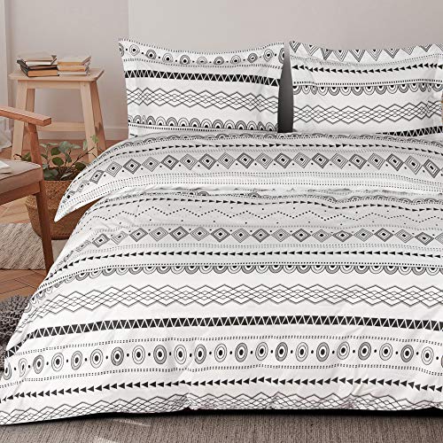 NTBAY Microfiber Kid's Duvet Cover Set, 2 Pieces Ultra Soft Zipper Closure Black and White Bedding Set, Twin Size, Bohemia