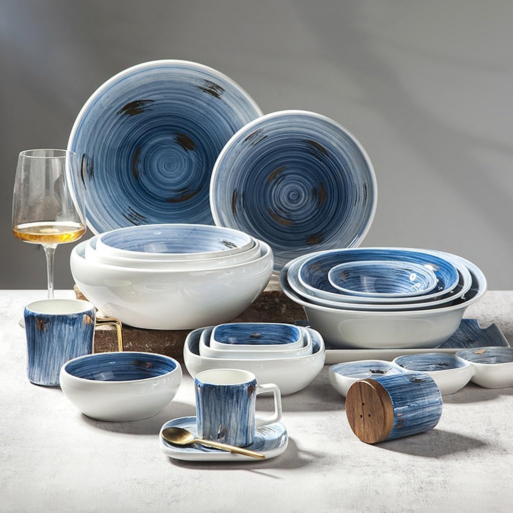 フランス レイノーリモージュ no.4花と人物の絵柄の皿 2枚セット