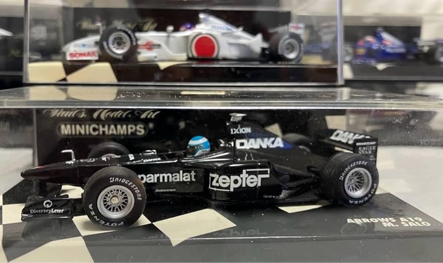 ミニチャンプス ミカ・サロ トヨタ2002 直筆サイン入り 1/43 PMA ミカ・サロ サイン | horryy2のブログ