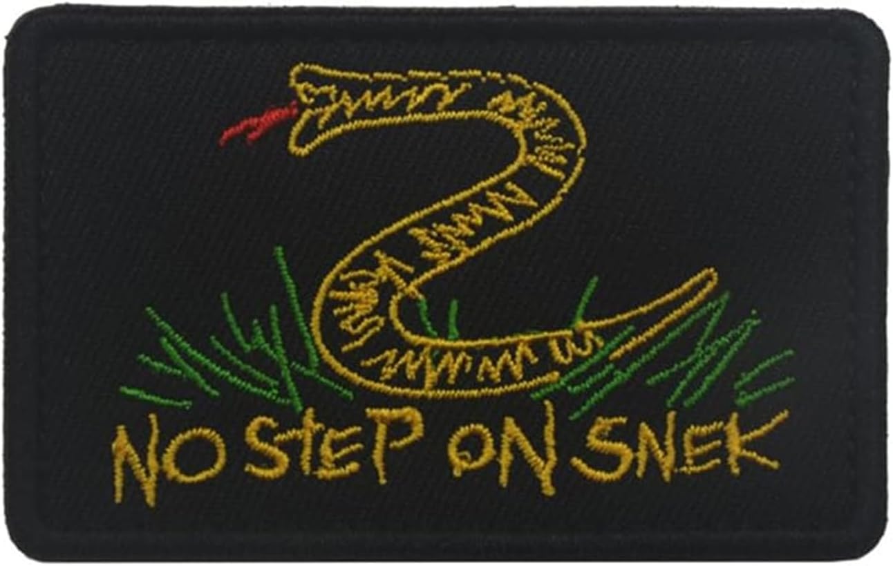 1Pcs Interesting and Personalized Embroidered Hook and Loop Armband No Step On Snek,Tactical Morale Patch, Decorative Accessories for Backpacks, Jacket and Hats (Black)