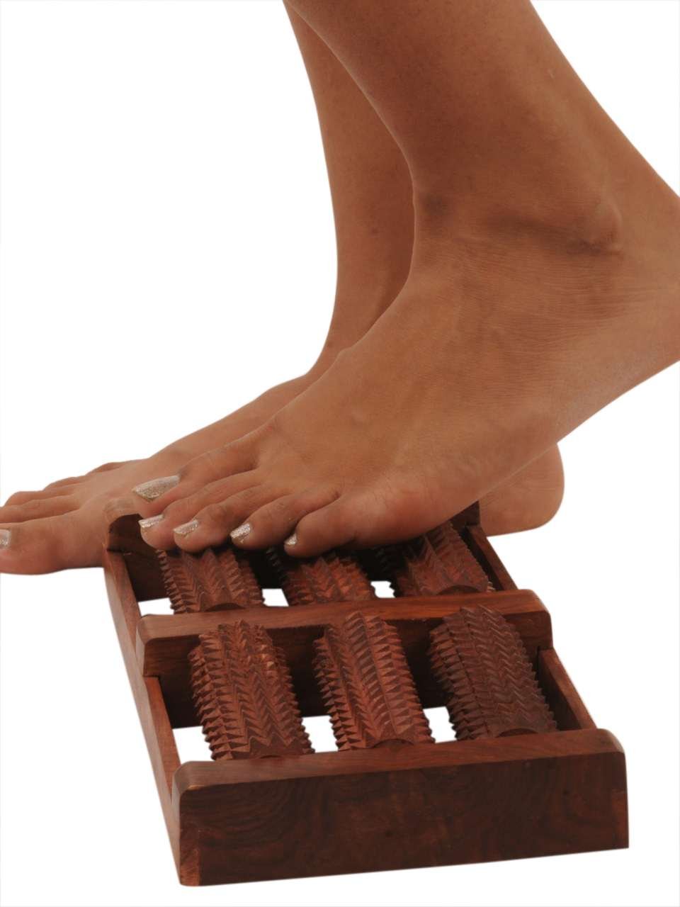 PINDIA Wooden Hand Massager Roller Body Stress Acupressure Acupuncture Foot Massage (B00GMELXYU) Amazon Price History, Amazon Price Tracker