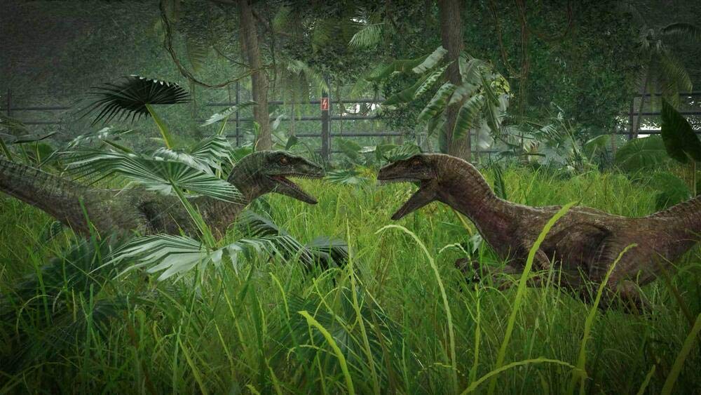 Jurassic World: Evolution PS4 - PlayStation 4 [Edizione: Francia]