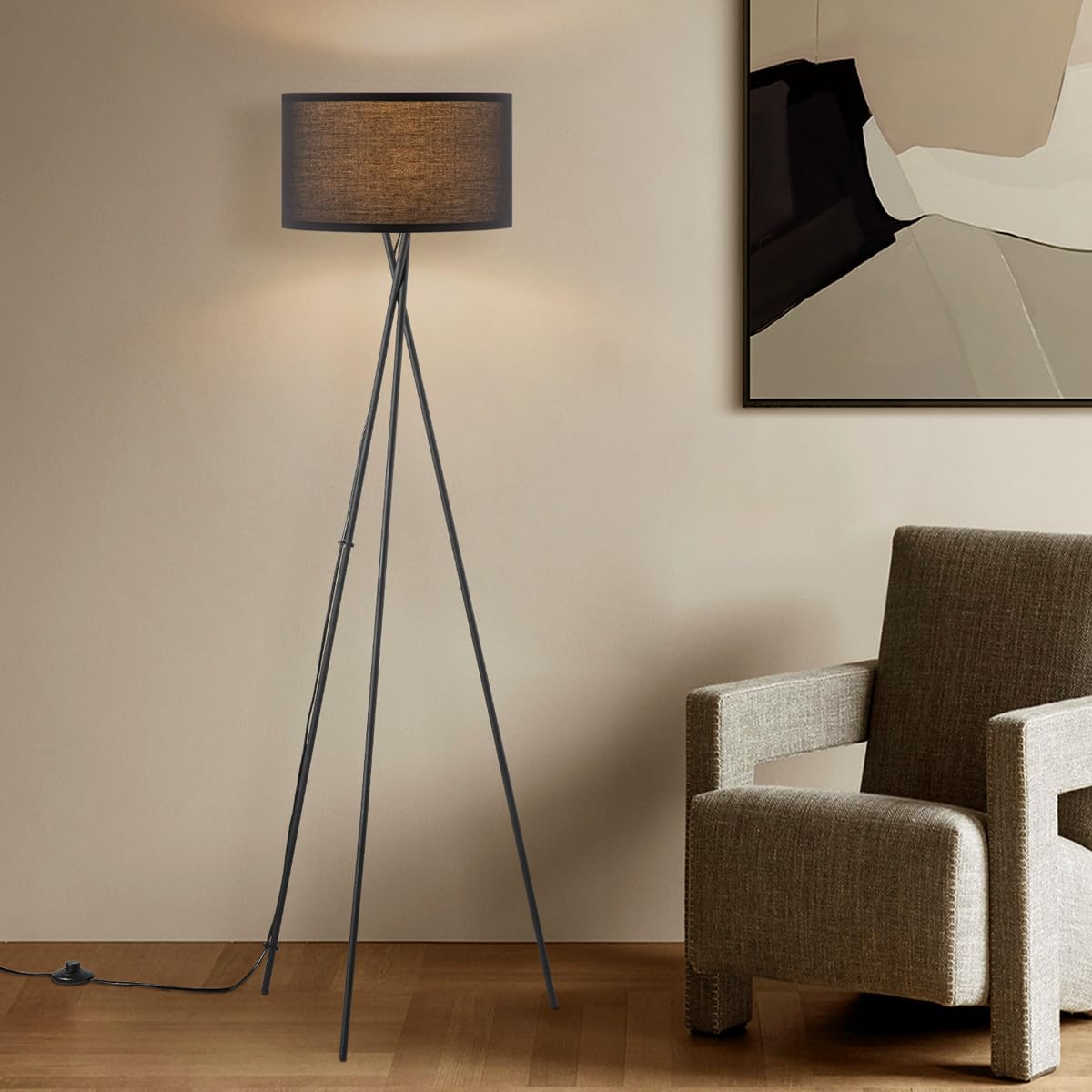 Home Sweet Home Lámpara de pie moderna de metal negro | 53/53/138cm｜con fuente de luz LED E27 4W 2700K | Lámpara de pie retro con trípode Con pantalla negra｜para dormitorio