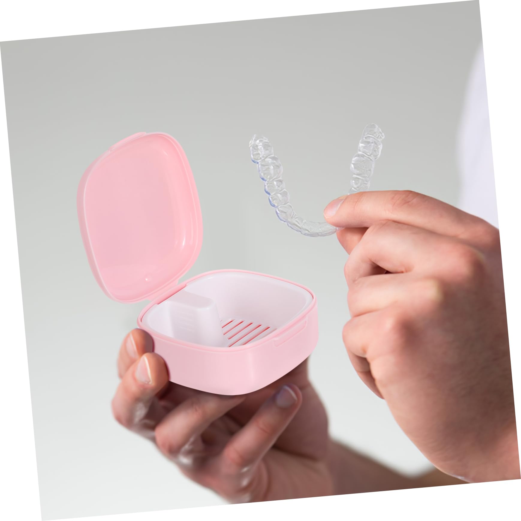 BESTYASH Scatola Da 5 Pezzi Scatola Per La Conservazione Della Protesi Dente Contenitore Durante La Notte Sottile Caso Caso Pulito Per i Denti Pulizia Immergiti Rosa Plastica