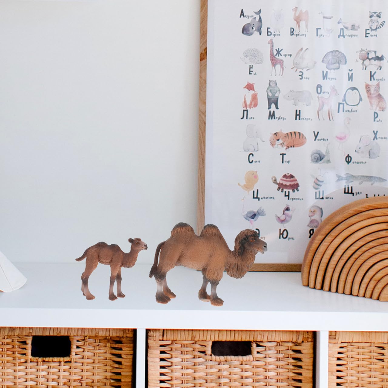 Toyvian Camel Figurines Set 2Pcs Realistic Animal Statues Miniature Camel Toys for Indoor Outdoor Decoration Table Desk Ornament - Image 2