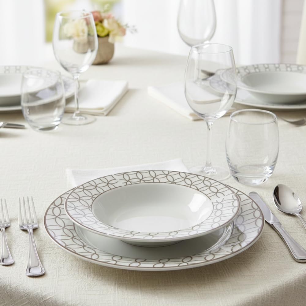 Brill Tortora – Servizio piatti in porcellana 18 pezzi (6 piani Ø24, 6 fondi Ø22, 6 dessert Ø19) – finitura lucida, design geometrico, adatti a lavastoviglie e microonde