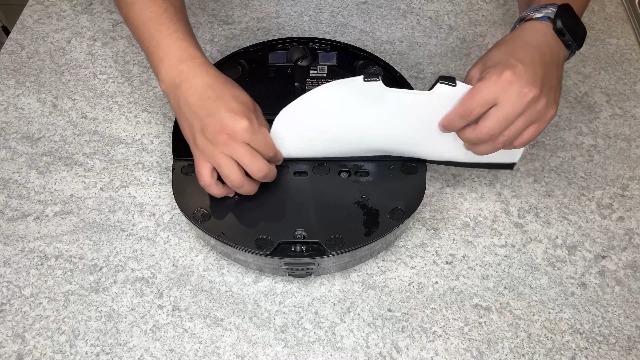 Image of Replacement Parts Compatible with Shark AI AV2501S AV2511AE AV2501AE RV2502AE RV2610WA AV2510AOUS RV2520AOUS Robot Vacuum Cleaner, 1Main Brush, 2 motor pre-filters, 2Foam Filters, 6Side Brushes