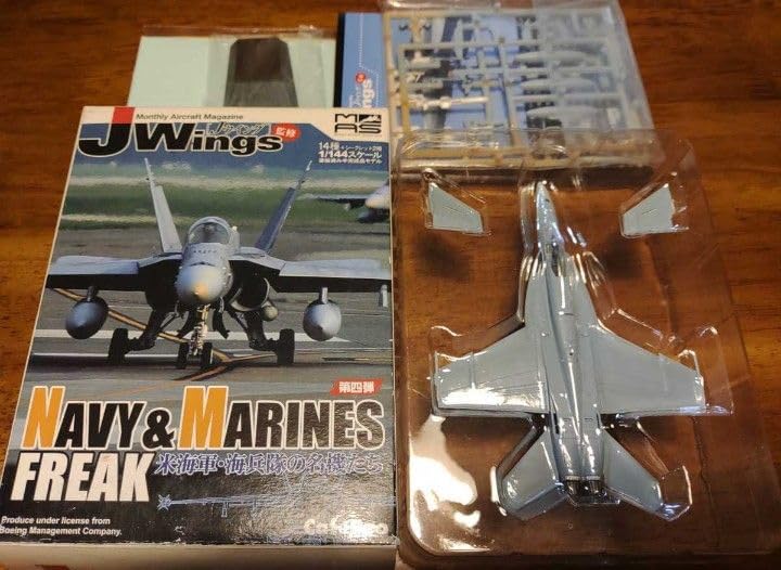 カフェレオ 1/144 　 F-18 カフェレオ 1/144 F/A-18E スーパーホーネット ロイヤルメイセス
