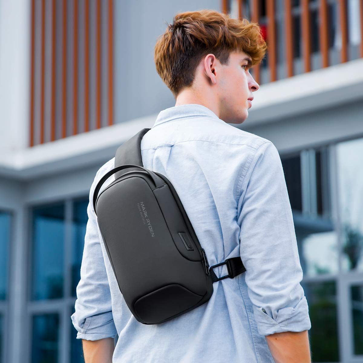 Mark Ryden Bolso Bandolera Hombre, Impermeable Bolso Cruzado Hombre, antirrobo, Compatible con iPad 9.7 de Viaje para los Estudios, Viajes o Trabajo Diario-Negro