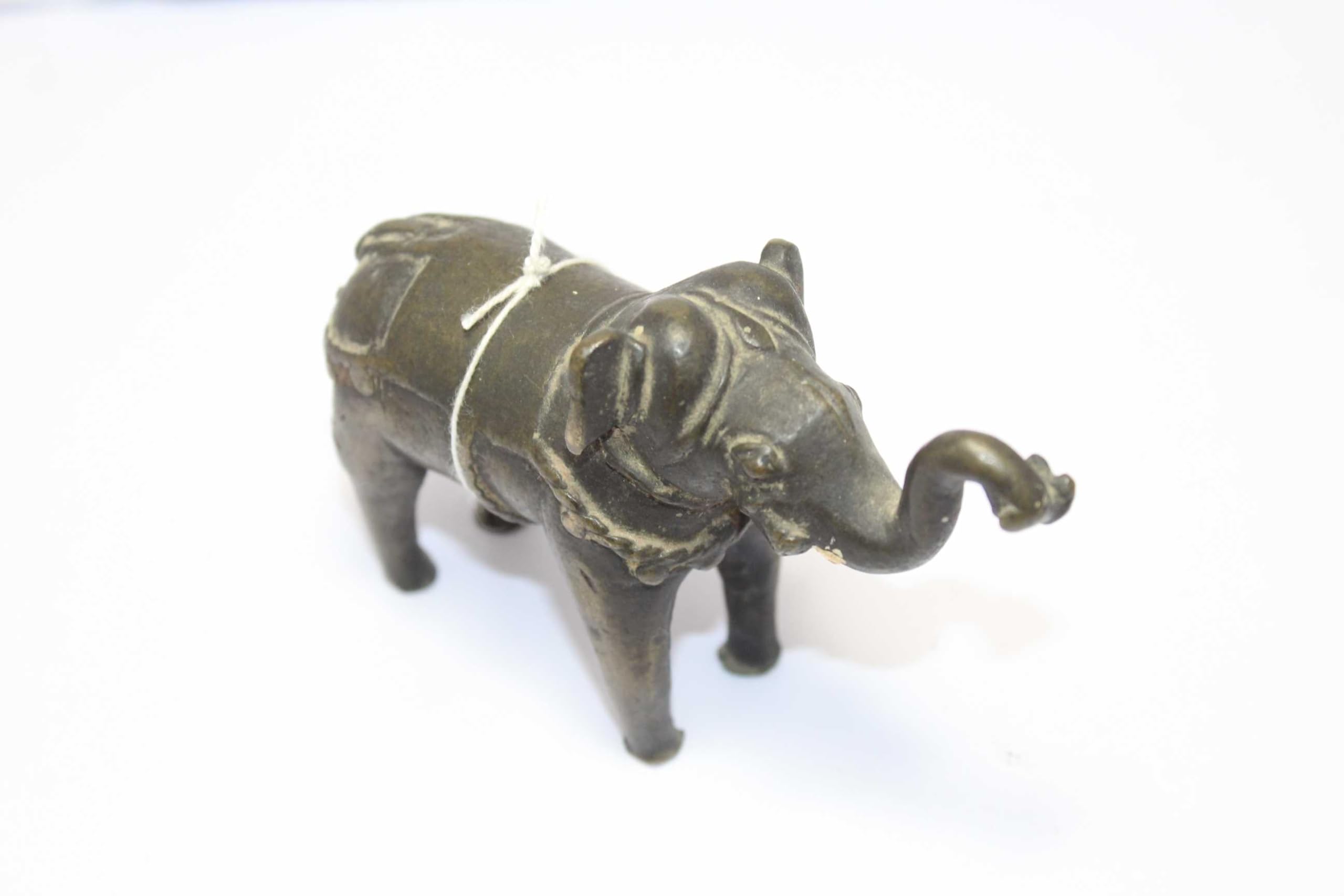 Figurine éléphant en laiton faite main Rajasthan Gems D599 : statuette décoration maison