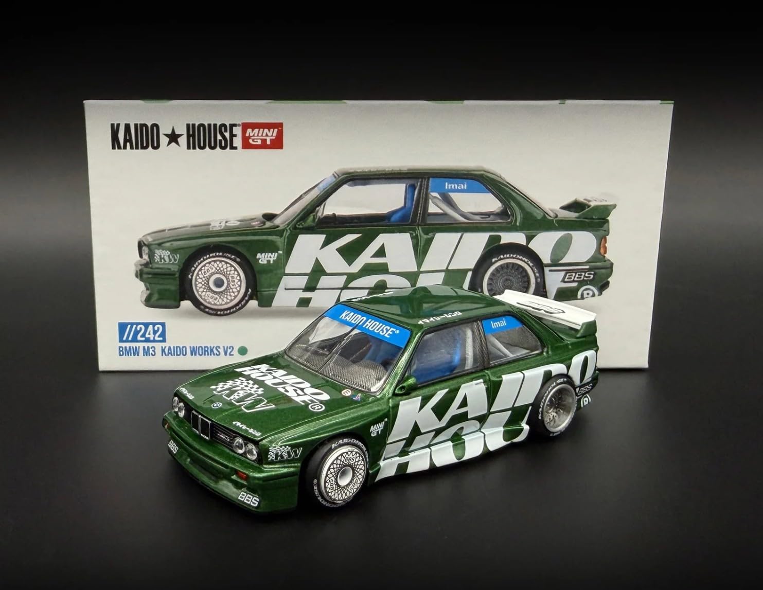 KAIDO HOUSE MINI GT  E30 M3 限定版 Amazon.co.jp: ダイキャストモデルカー Kaido House x Mini GT 1:64