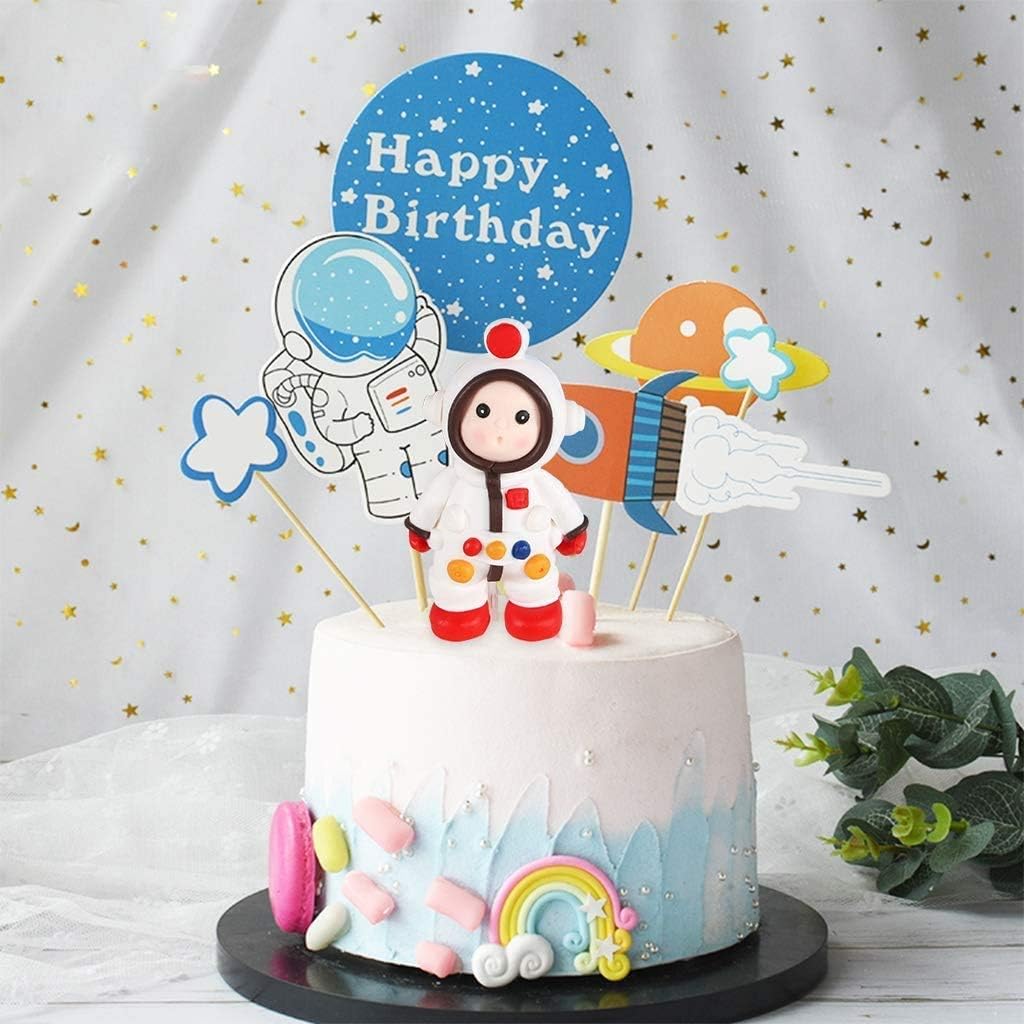 Decoration Gateau Astronaute Astronaute Etoile Decoration Decoration Gateau Anniversaire Space Party Decoration Cake Topper Pour Enfants Fete Amazon Fr Cuisine Et Maison