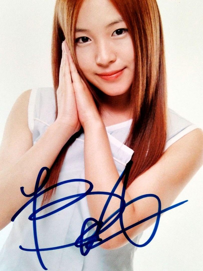 ボア直筆サイン入り2Lサイズ写真…BoA