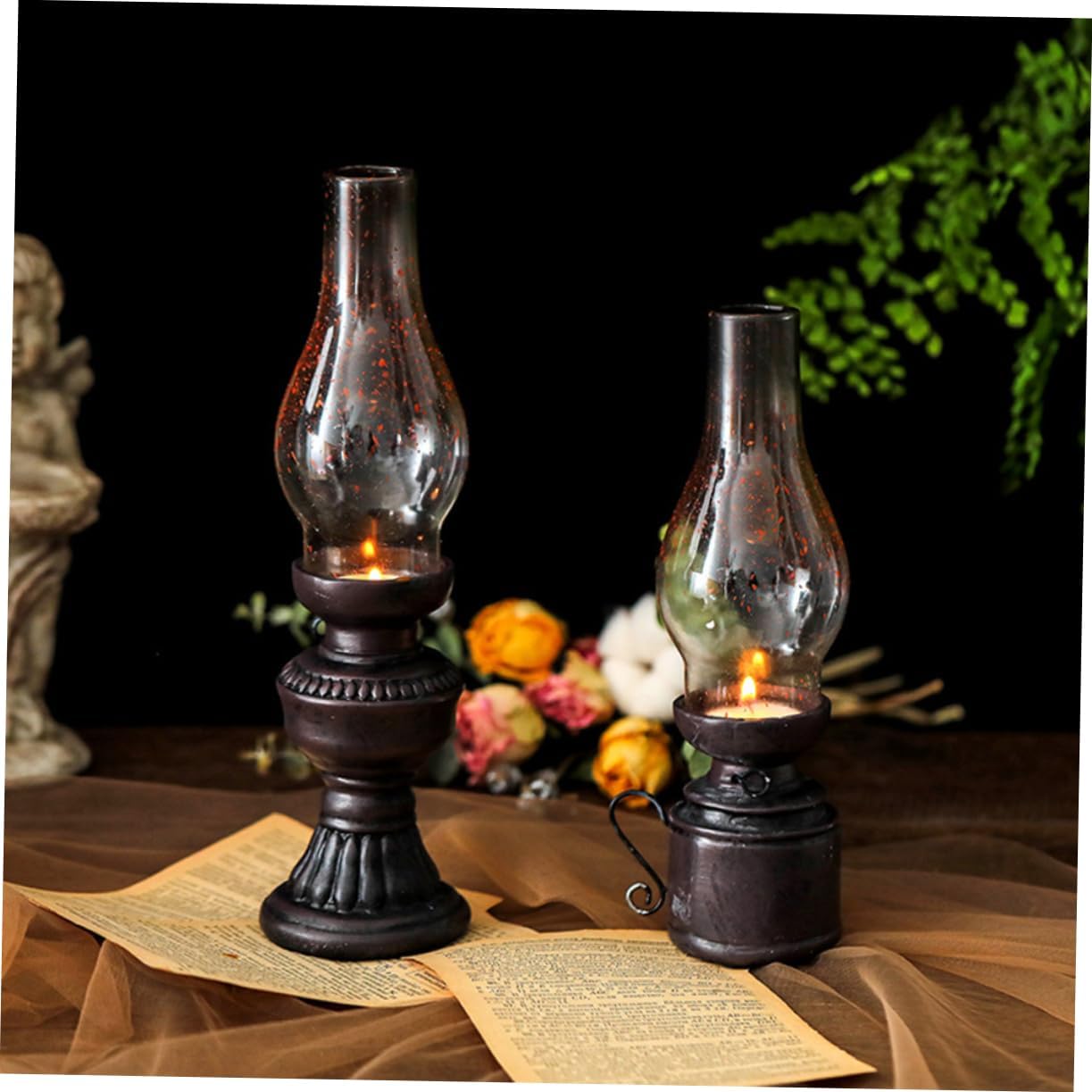 Cabilock Resin Oil Lamp Craft Vintage Kerosene Lamp Model Oil Lantern for Party Centerpiece and Home Decor