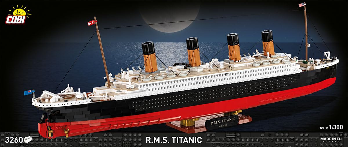 Amazon.com: COBI Historical Collection R.M.S. Titanic 1:300 Scale