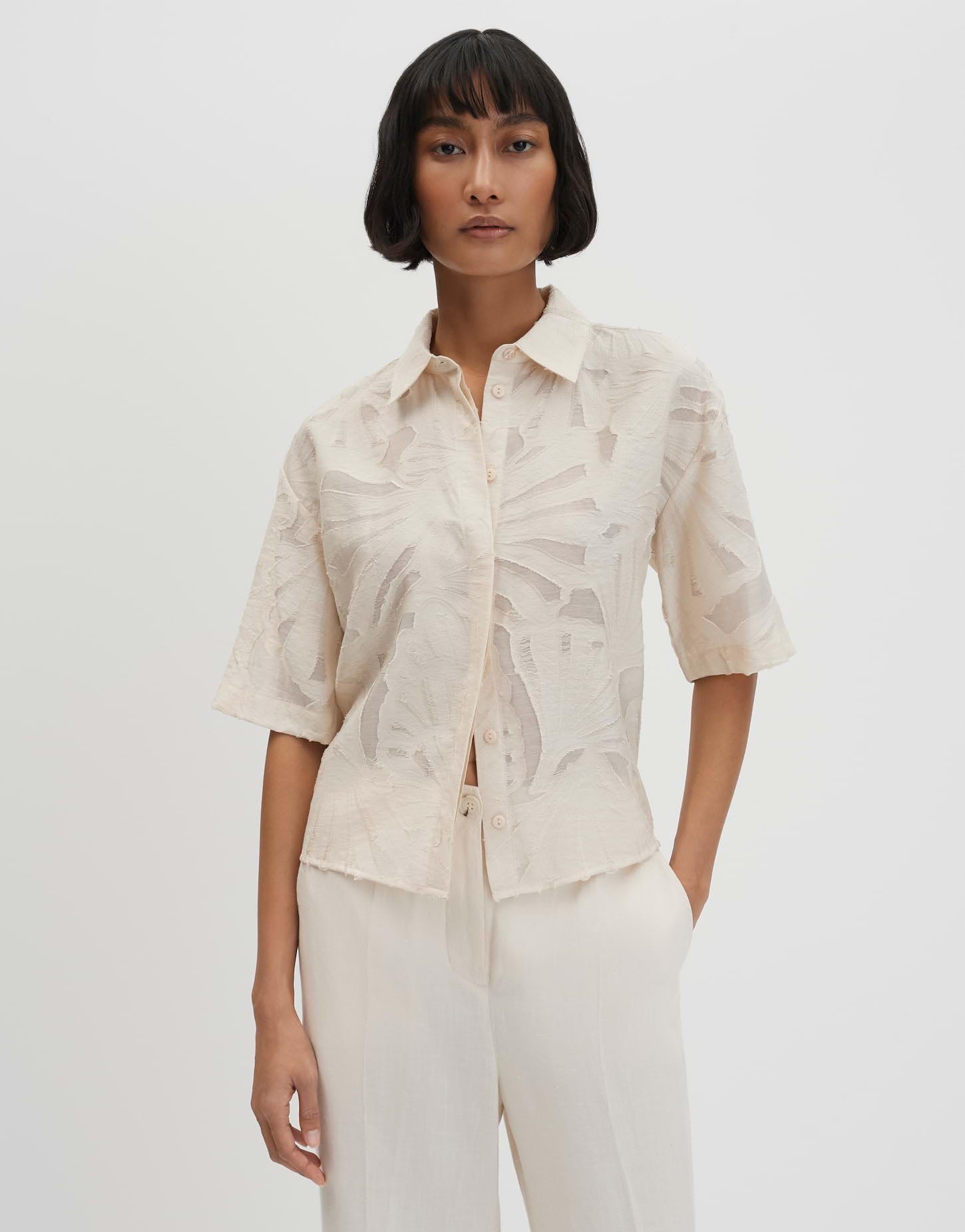 someday Damen Kurzarmbluse | Boxy Hemdbluse mit feinem Fil Coupé Muster Regular Fit