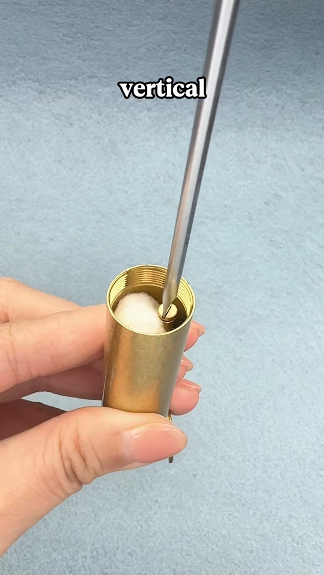 Encendedor de gasolina estilo clásico Thorens Dorado miniatura 7
