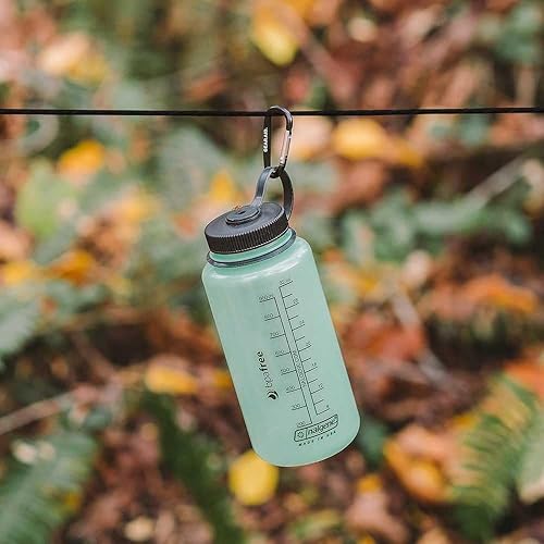 Miniatura 6 de GEAR AID Cuerda de paracaídas y mosquetón 325, cable utilitario para camping y senderismo, verde marino, 50 pies