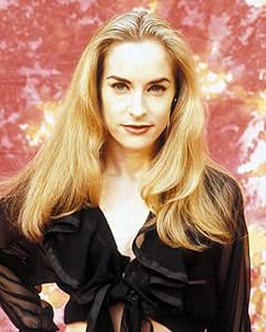 Amazon.com: Amanda Wyss 10x8 Photo: Photographs