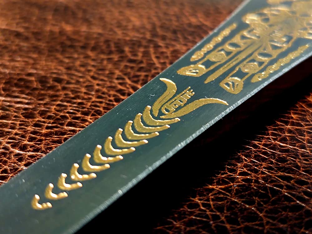 ACEJET Stinger D2 Knight in GOLD 24K (Limited Edition) Throwing knife