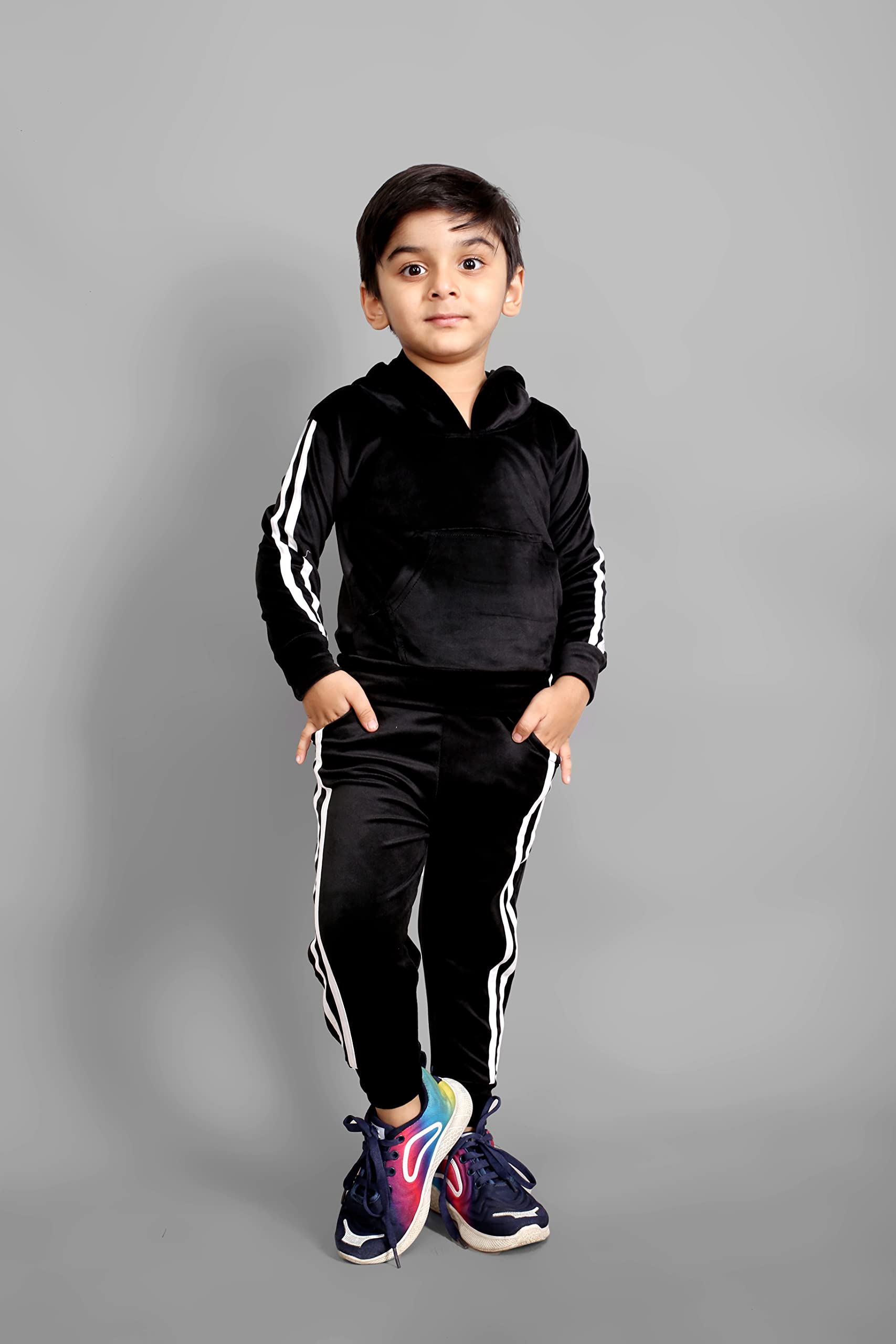 Ameeha Velvet Baby Boys & Baby Girls Casual Track Suit Stylish & Regular Fit Track Suit (7 Years-8 Years, Black) 1