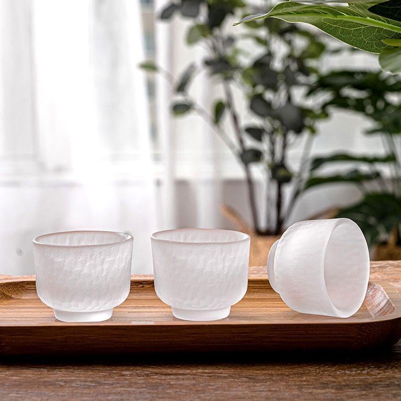 松尾修介 青白磁酒盃「凛」共箱