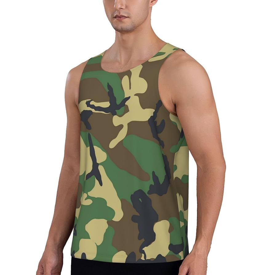 迷彩柄 タンクトップ SHUT UP AND SQUAT! 迷彩柄 タンクトップ SHUT UP AND SQUAT! - メルカリ