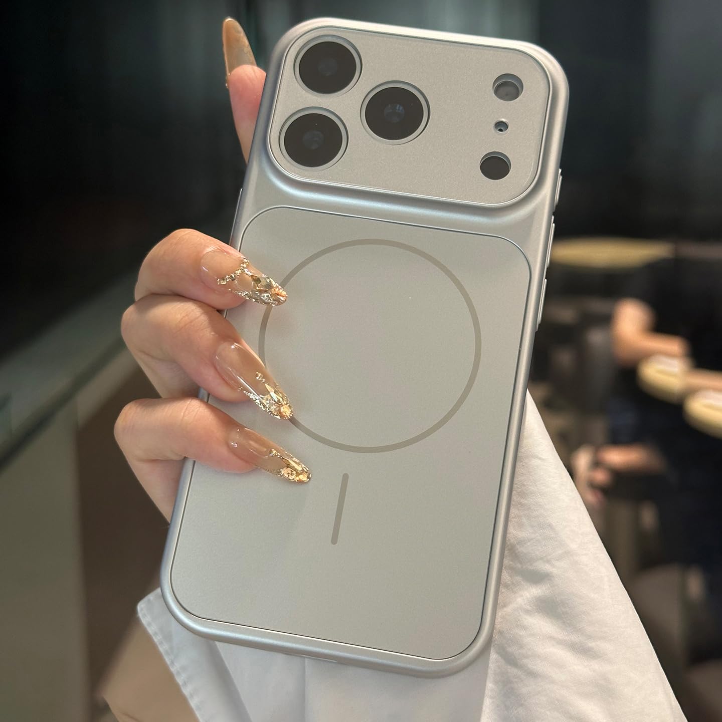 Custodia antiurto opaca con ricarica wireless e cover magnetica per iPhone 14 Pro Max (per iPhone 14 Pro Max/Arancione)