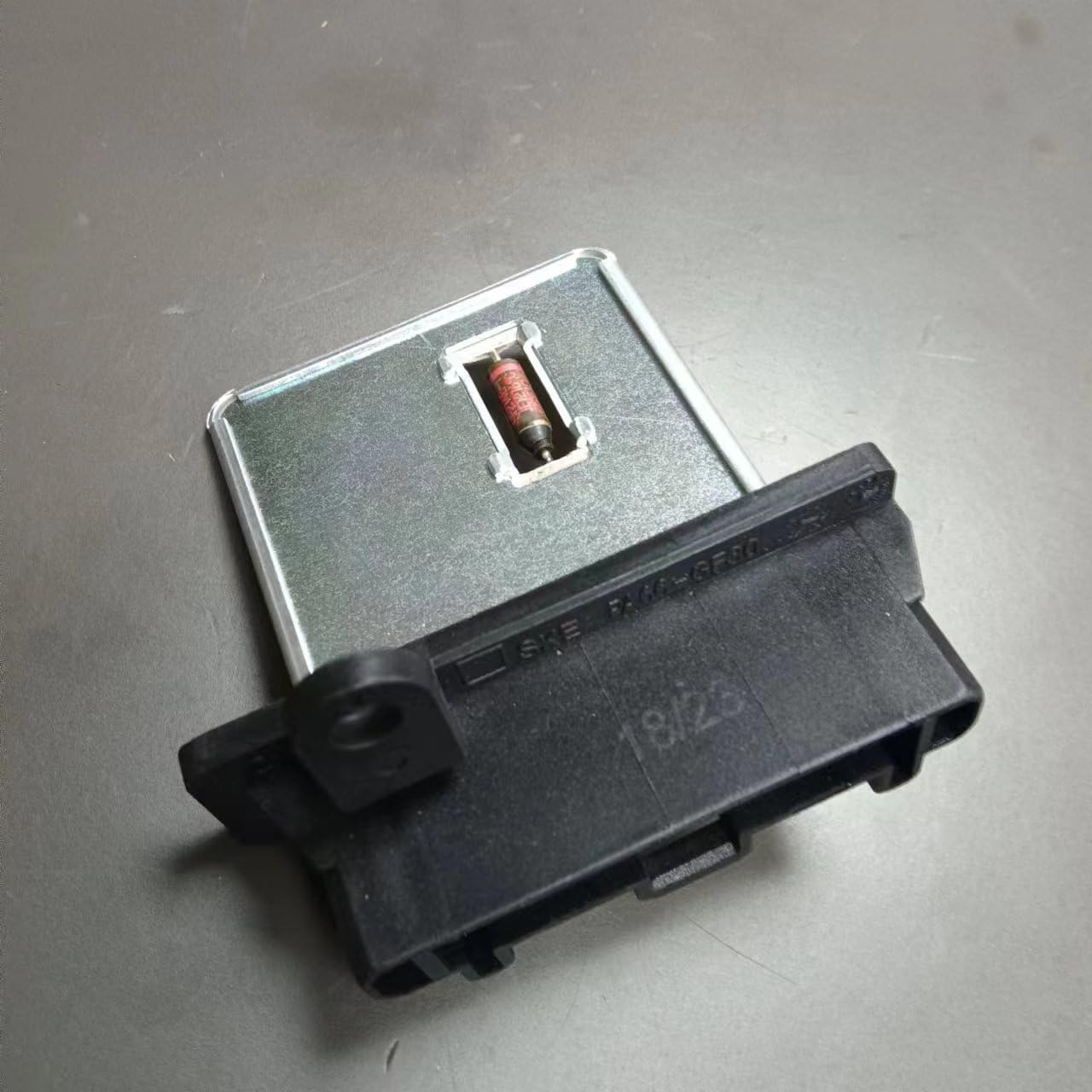 Amazon.com: AUTO-PALPAL Blower Motor Resistor ME733584 : Automotive