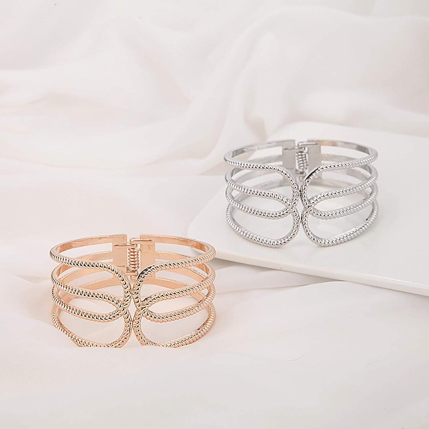 カーテンタッセル カーテン留め飾り ミシン目のない厚い金属製カーテンタイバック 房掛け お洒落 (色 : Silver, Size