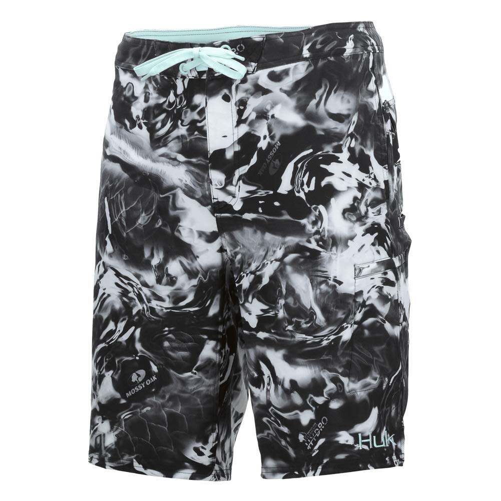 HUK Men's Board Shorts 30 multi