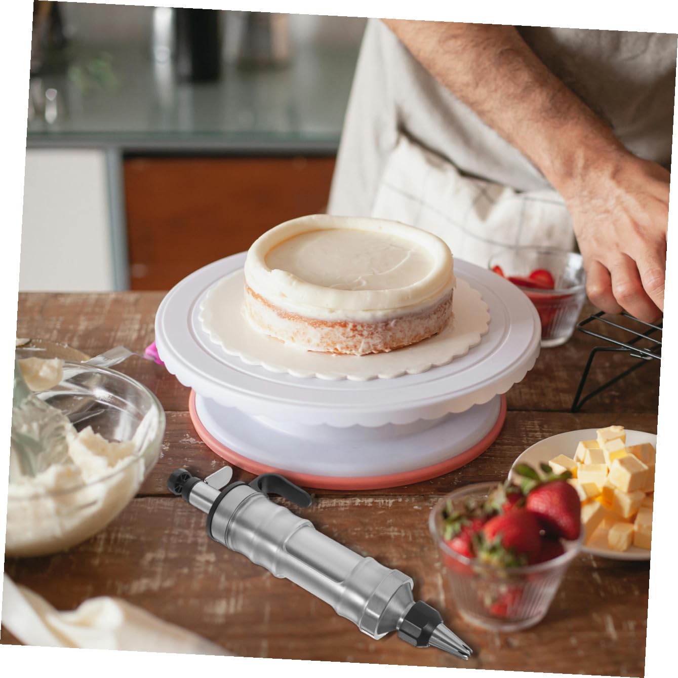 Edelstahl Kuchenspritze für Backwerkzeug, Silber, 1 Stück | Multifunktionale Sahnespritze für Cupcake Dekor, Leicht zu Reinigen, Selbstgemacht zu Hause