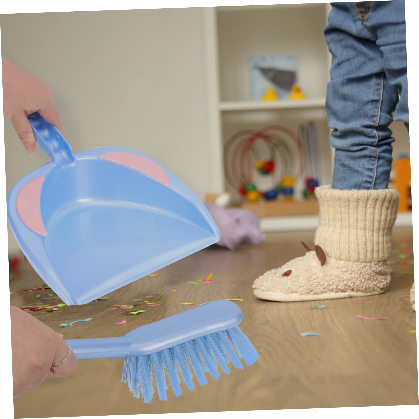 Cabilock 1 Set Practical Cleaning Broom Desk Cleaning Broom Mini Broom and Dustpan Car Desk Garbage Can Pet Cage Broom Handheld Broom Mini Pan Cleaner Mini Garbage Container Blue Plastic