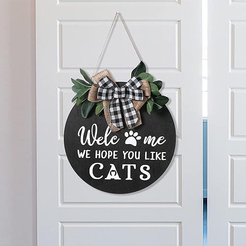 Miniatura 3 de Alnicov Letrero de bienvenida de madera de 11.8 pulgadas, con texto en inglés «Welcome We Hope You Like Cats», corona de bienvenida para Navidad,