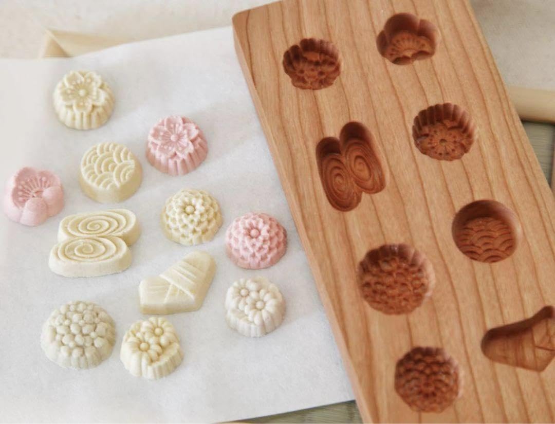 和菓子道具 落雁 打菓子木型八種 さくら、あじさい、観世水2つセット 菓子木型 Amazon.co.jp: 和菓子道具 落雁 打菓子木型八種 さくらあじさい