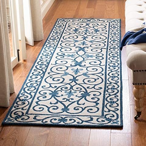 Safavieh Chelsea Hand-Hooked Runner Rug Cover