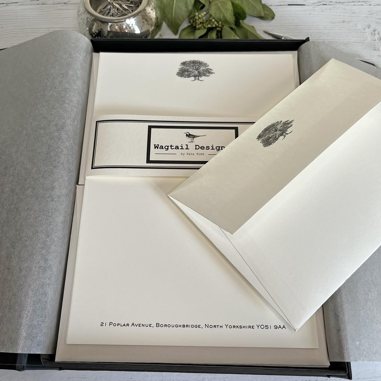 Wagtail Designs Personalised A5 Writing Paper and Envelopes with an Yew Tree Illustration with a Choice of Font in Lovely Black Box with Ribbon (A5 Paper/Envelopes - Qty 36) (Yew Tree)