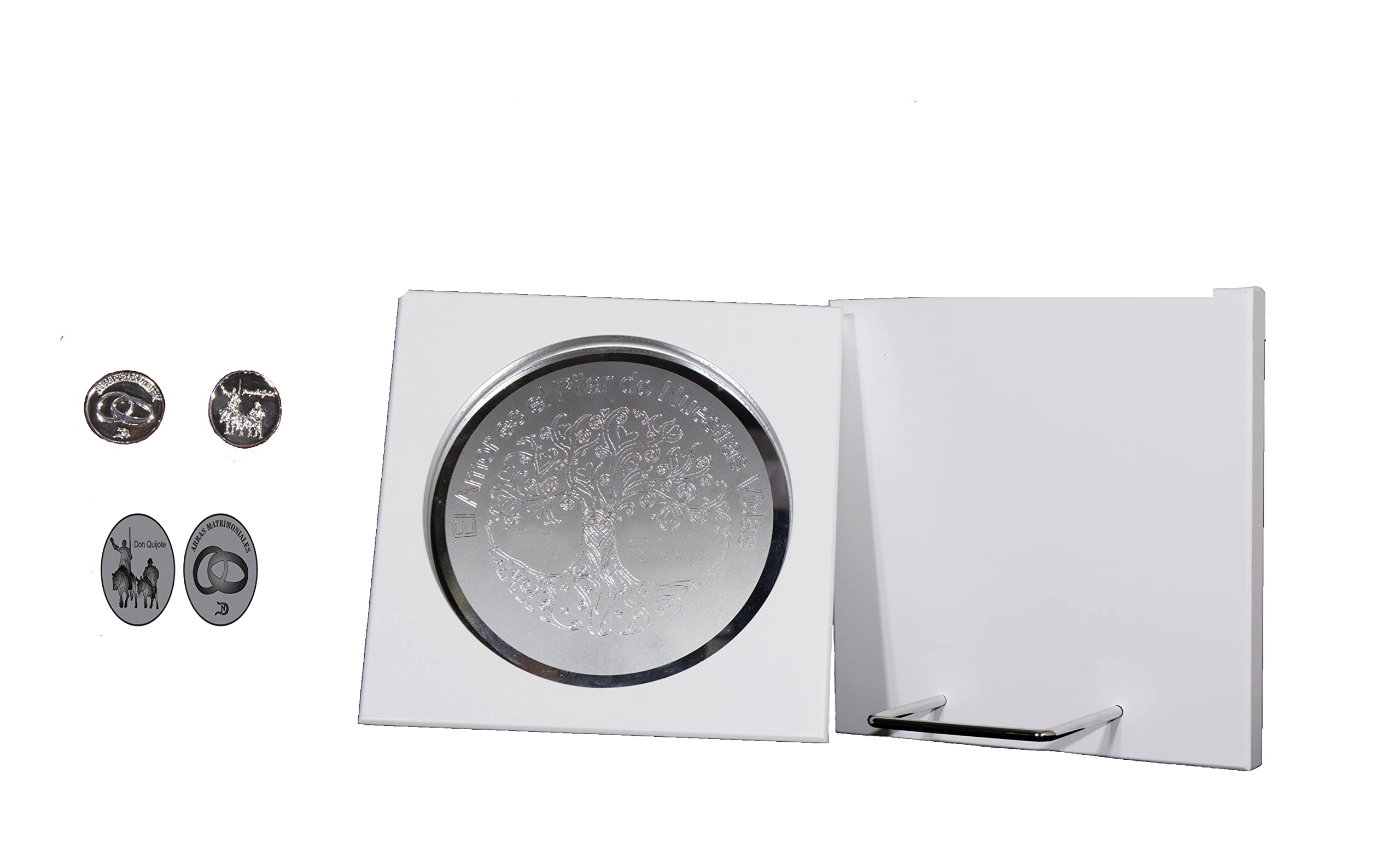 Arras de Boda de Don Quijote y Sancho, con Estuche, Personalizable con Bandeja Convertible en Placa de Recuerdo y llevanza de Alianzas para Bodas y Enlaces.