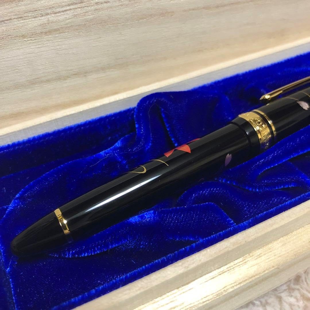 ☆広島限定 新品未使用 セーラー プロフィット もみじ 万年筆 ニブM☆ 広島限定 セーラー プロフィット もみじ 万年筆 ニブM セーラー万年筆